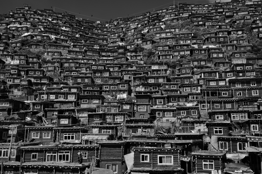 Little houses of Tibetan Buddhist nuns