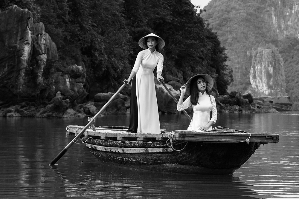 Ladies on a sampan