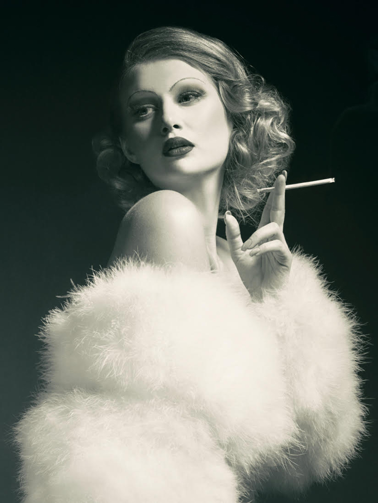 be like Marlene Dietrich