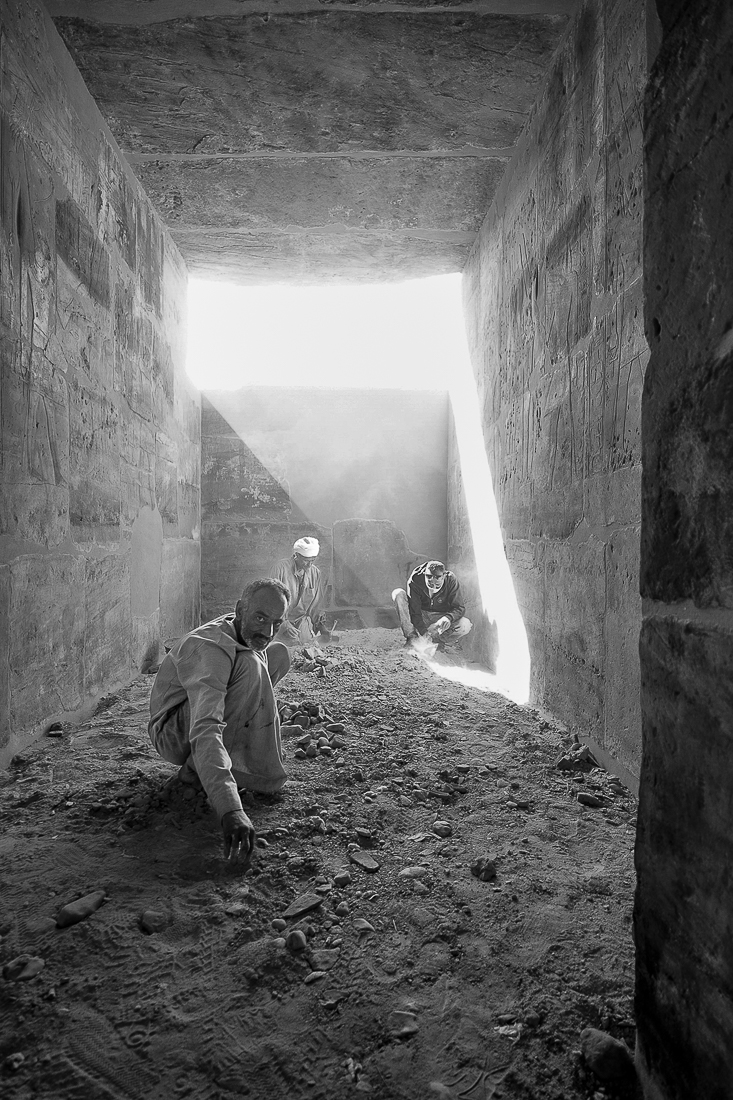 Trabajo de Excavación en el Templo de Karnak