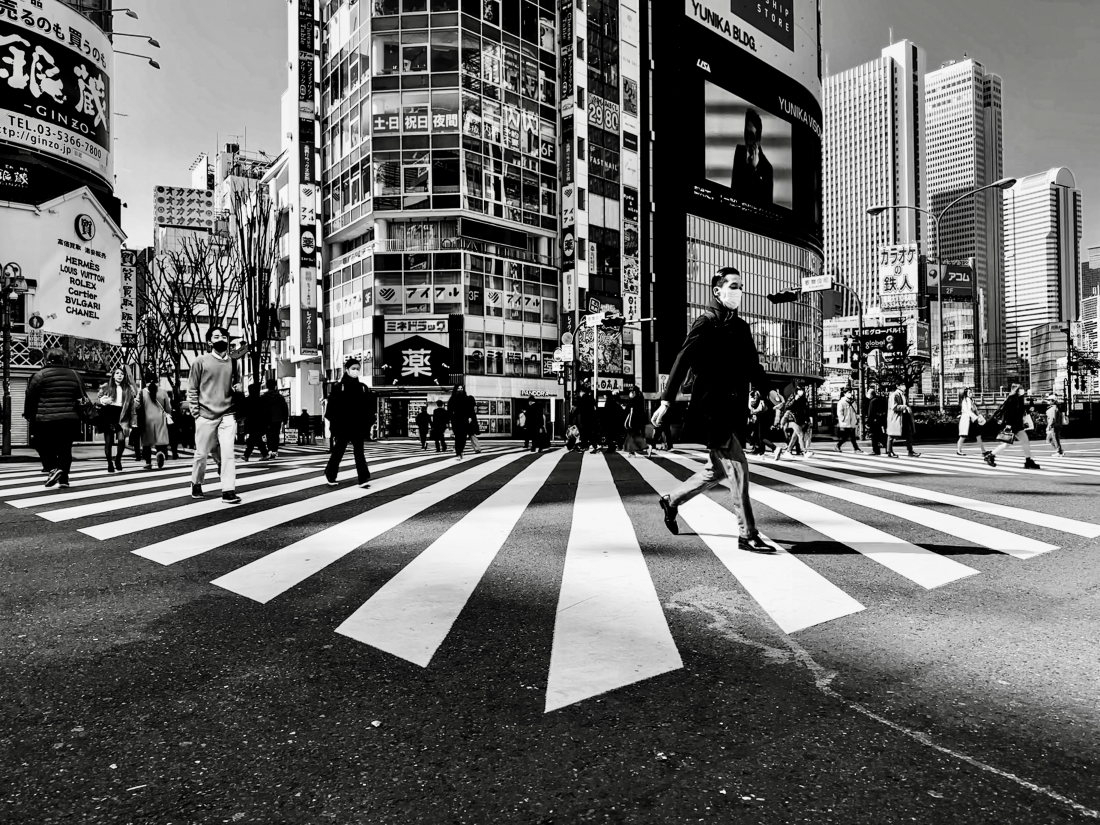 10:33am, 7 Mar, Shinjuku, Japan