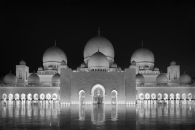 Sheik Zayed Grand Mosque at Night