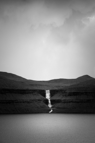 Symmetry of a waterfall